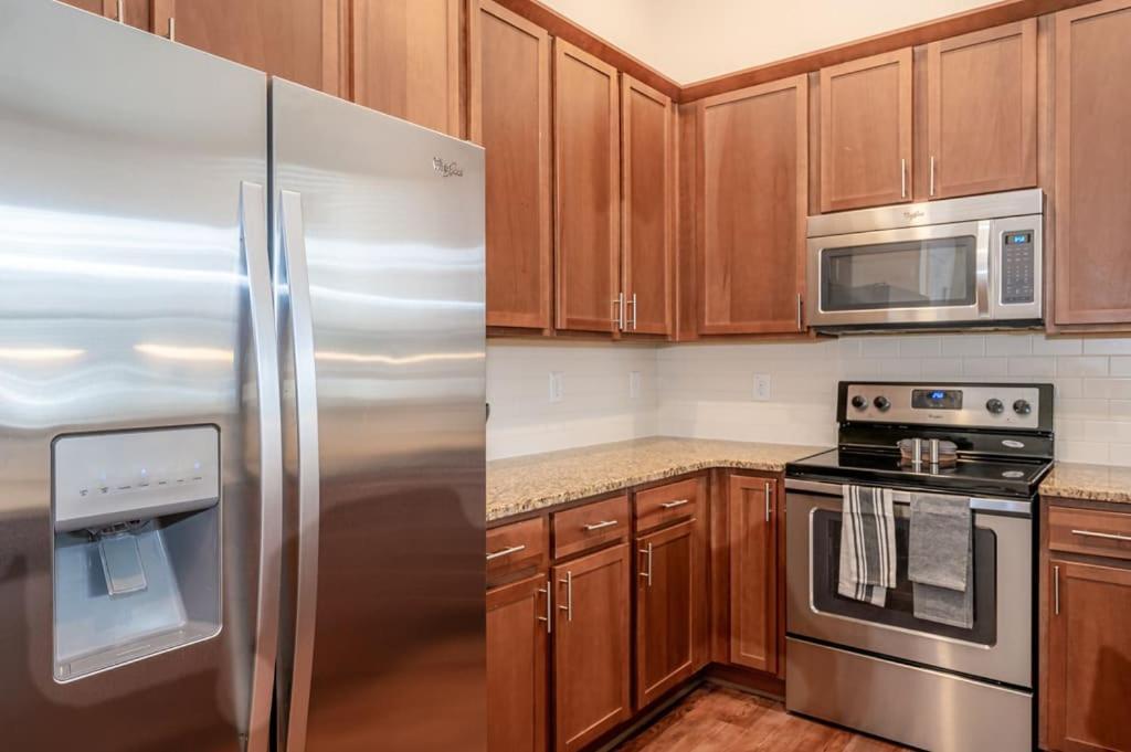 Laid Back 1Br W Comfy Living Room And Bar Σάρλοτ Εξωτερικό φωτογραφία